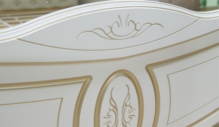 Спальный Гарнитур Александрина Белый/Патина Золото